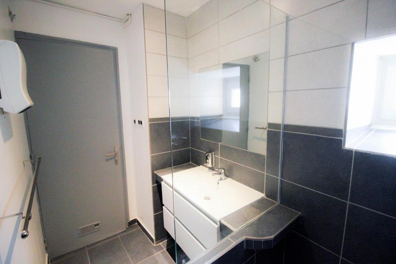 Appartement Calme Et Spacieux, Cite Et Ville A Pied, Wifi, 2 Chambres, 3 Lits Каркасон Екстериор снимка