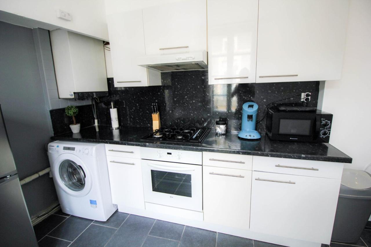 Appartement Calme Et Spacieux, Cite Et Ville A Pied, Wifi, 2 Chambres, 3 Lits Каркасон Екстериор снимка